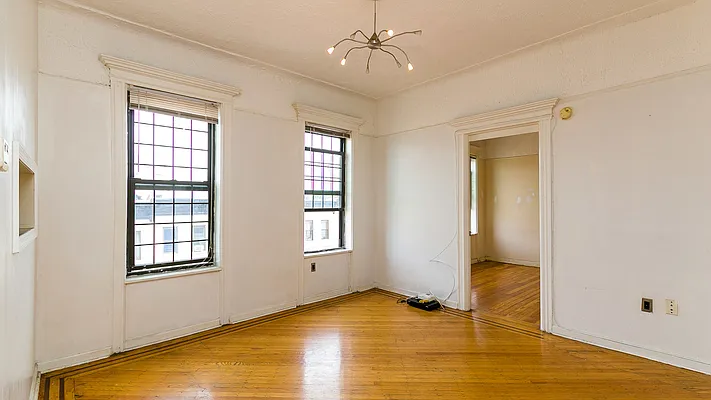 Rented by Nooklyn NYC LLC | media 35