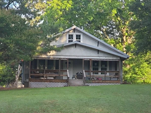 108 S Waldron St, De Valls Bluff, AR 72041