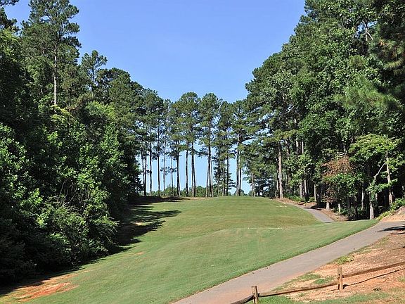 2nd image of 170 Woodwedge Way