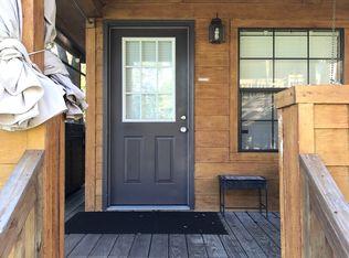 22565 Pine St #CABIN, Frankston, TX 75763