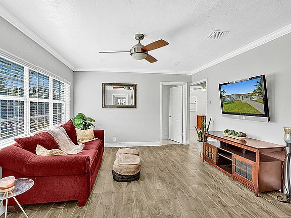 4th image of 5981 NE 6th Ave