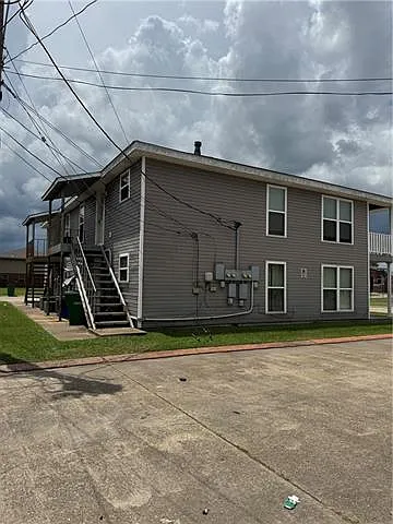 901 Linda Ln #C — Photo 11