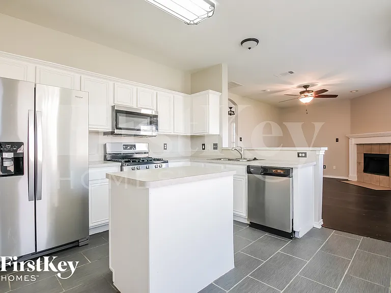 6605 Sandgate Dr — Photo 7