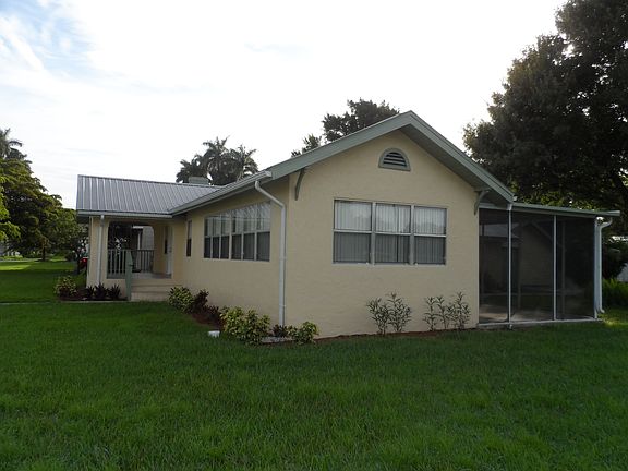 4th image of 404 Royal Palm Ave