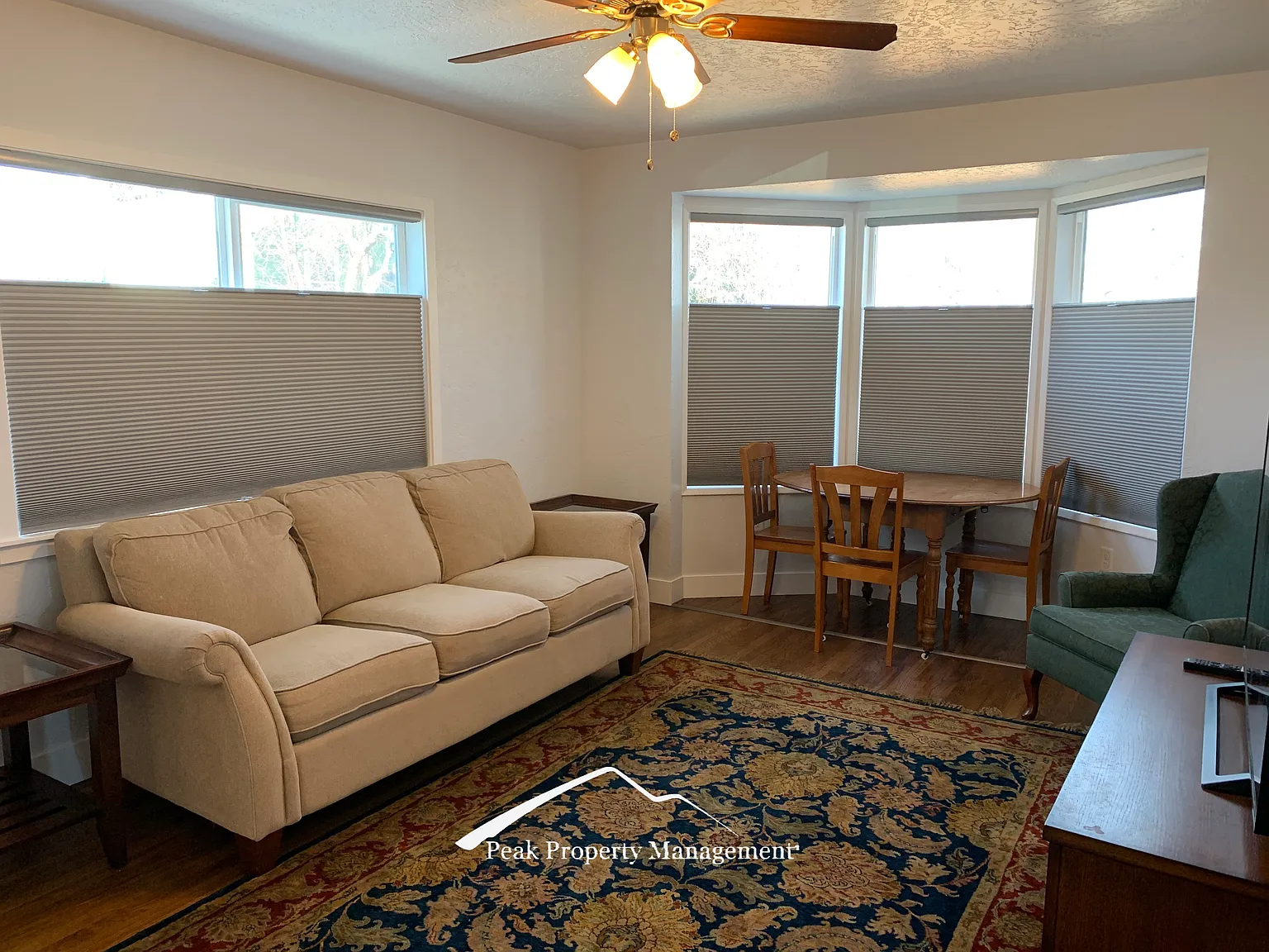 2 bed, 1150 sqft, $2,050 — Photo 3