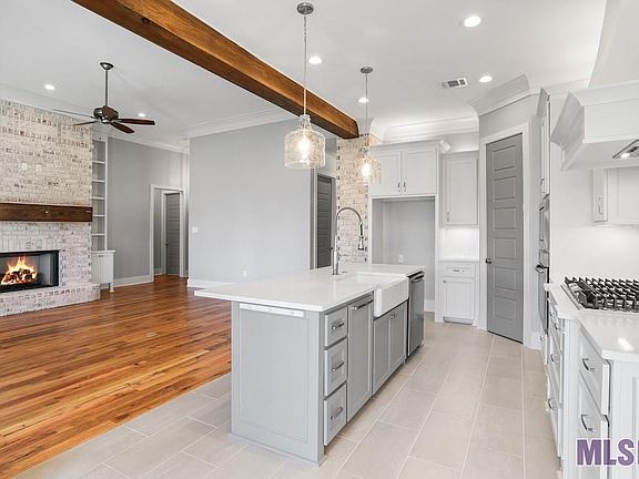 5th image of 41015 Talonwood Dr