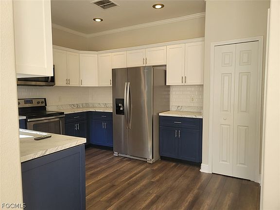 5th image of 3217 50th St W