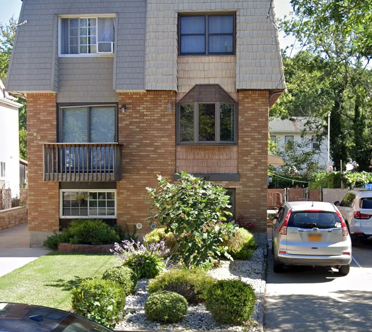 3 bed, 1380 sqft, $3,500 — Photo 1