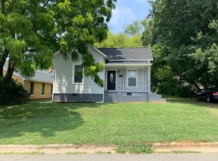 338 S Hoskins Rd, Charlotte, NC 28208