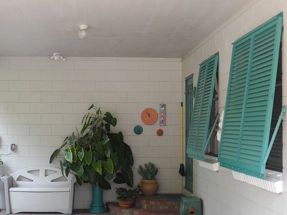 4th image of 40 S Fernwood Dr