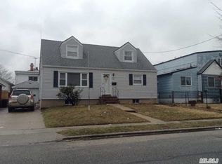 51 Grace Ave, Lynbrook, NY 11563