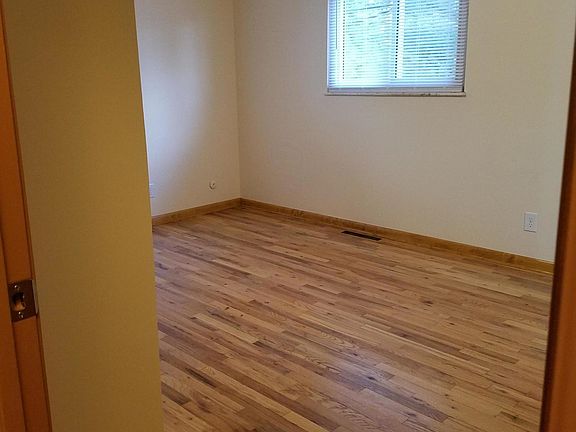 4th image of 5192 Kornwal Dr