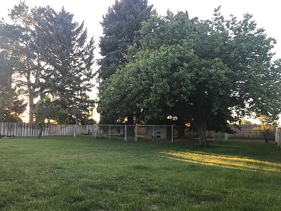 5th image of 641 Grant Ave