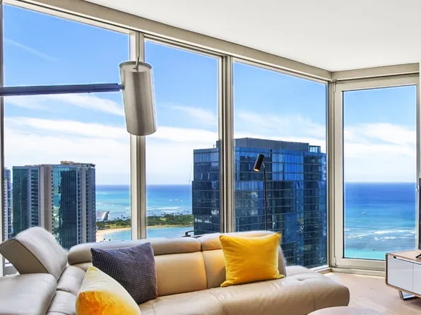 1001 Queen St #3706, Honolulu, HI 96814