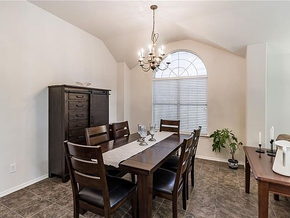 4th image of 10338 Teal Hollow Dr