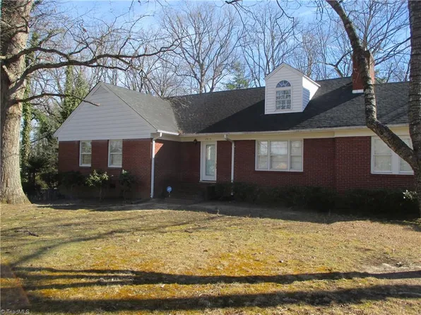 1915 Belmont Dr, Reidsville, NC 27320