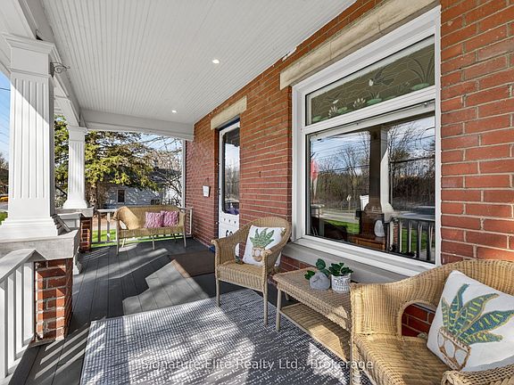 3rd image of 60 Winchester Rd E