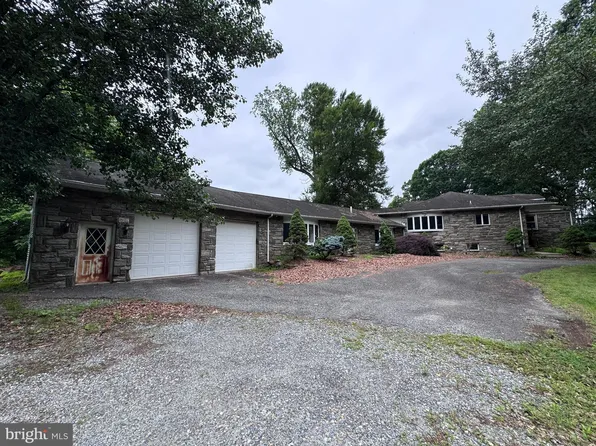 1000 Valleybrook Rd #400, Garnet Valley, PA 19060