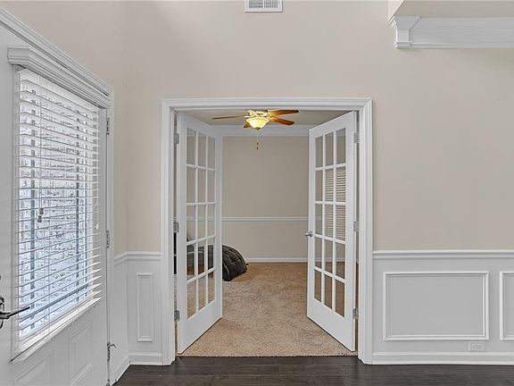 4th image of 602 Baymist Ct