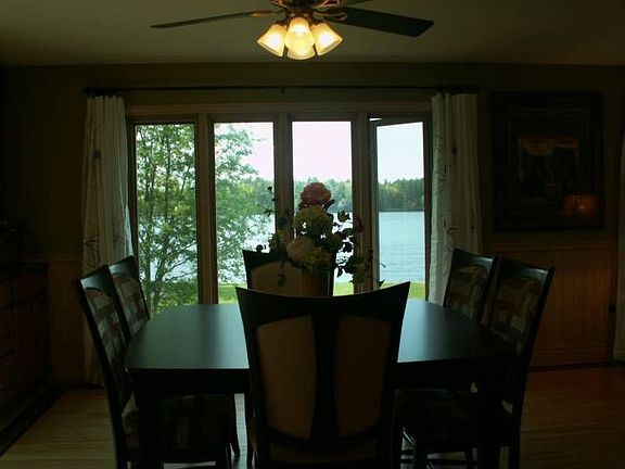 Lake View Dining