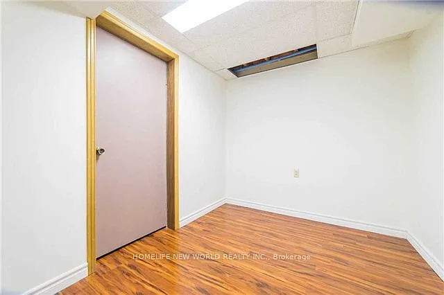 40 Burnt Bark Dr #BASEMENT — Photo 8