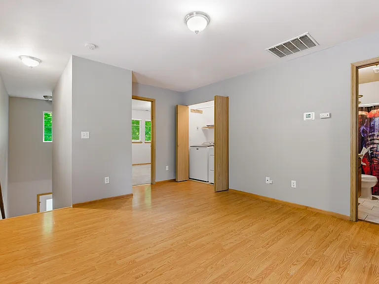 4811 43rd Ln SE — Photo 11