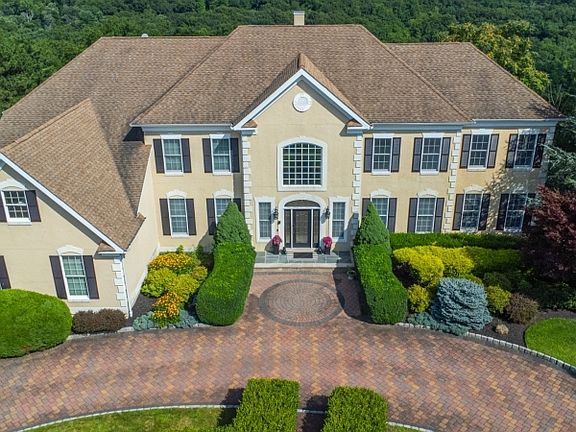 4th image of 108 Finch Rd