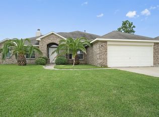 2207 Caroline Ave, Cove, TX 77523