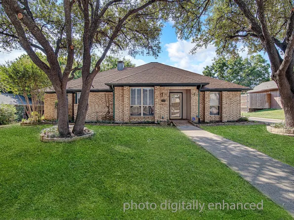 2009 Hazelwood Dr, Grand Prairie, TX 75050