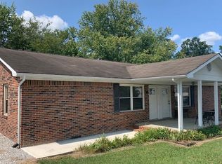 2414 Fisk Rd, Cookeville, TN 38506