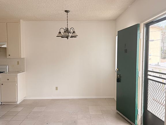 3rd image of 519 E Valencia Ave APT F