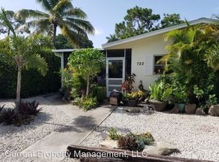 722 109th Ave N, Naples, FL 34108