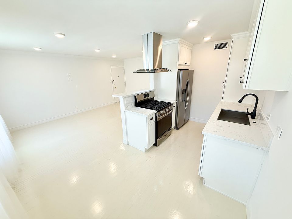 1st image of 8720 W Olympic Blvd APT 4