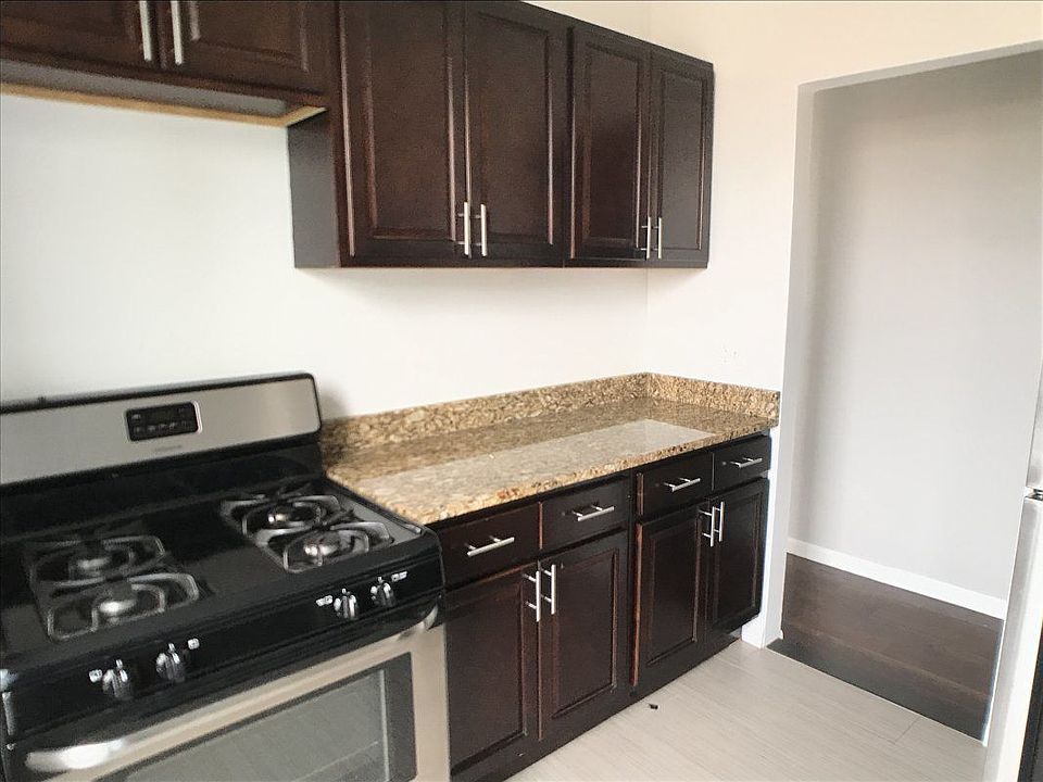 2nd image of 127 W 141st St APT 62