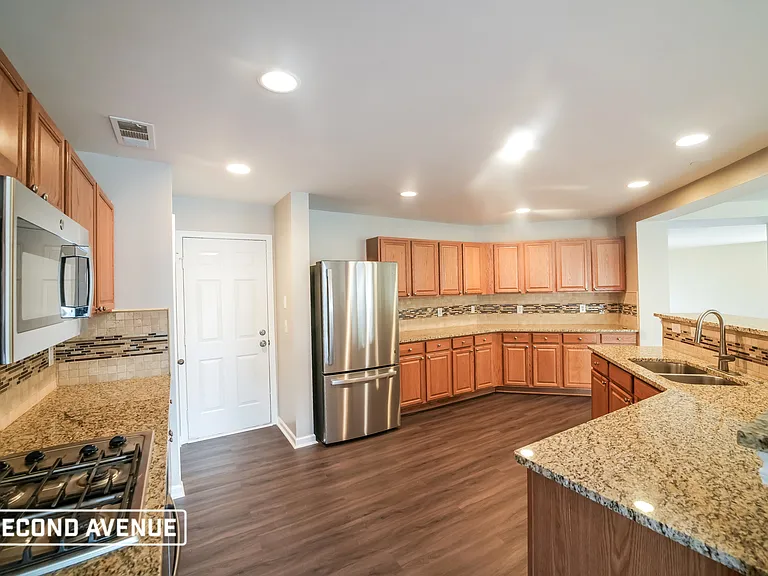 87 Laurel Branch Ct — Photo 3