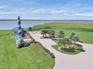 3011 Palm Coast Ln, Palacios, TX 77465