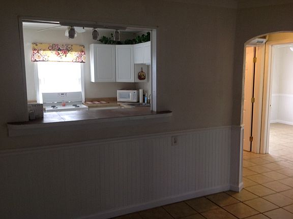 3rd image of 1508 W Ocean View Ave APT 2