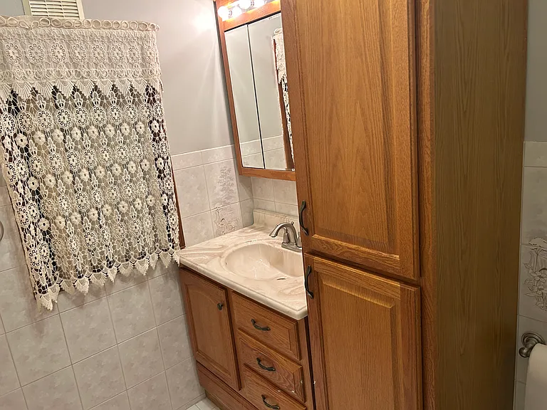 58 Maple St #2 — Photo 21