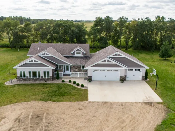 1748 County Road 86 SE, Alexandria, MN 56308