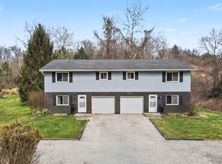 623 & 625 Hickory St #625, Akron, OH 44303