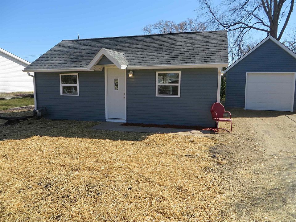 1st image of 1817 S Willard Ave