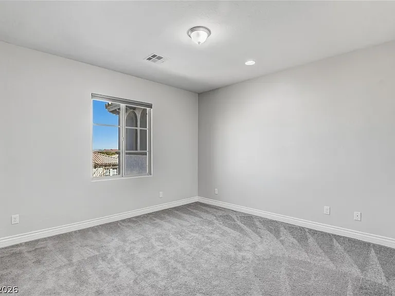 11 Grand Masters Dr — Photo 63