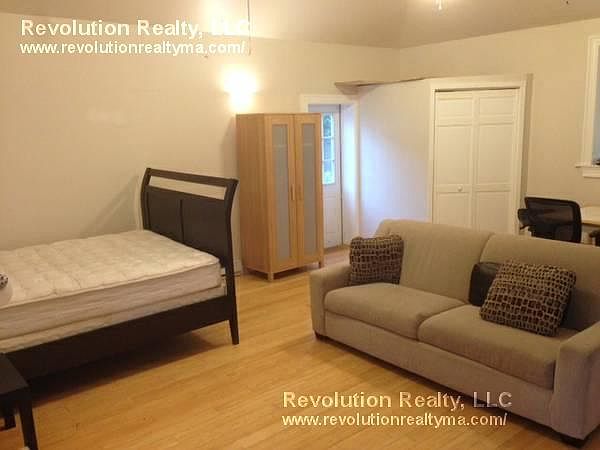 2nd image of 129 Westbourne Ter #A