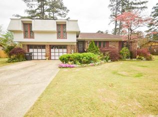136 Foxdell Cir, Jacksonville, AR 72076