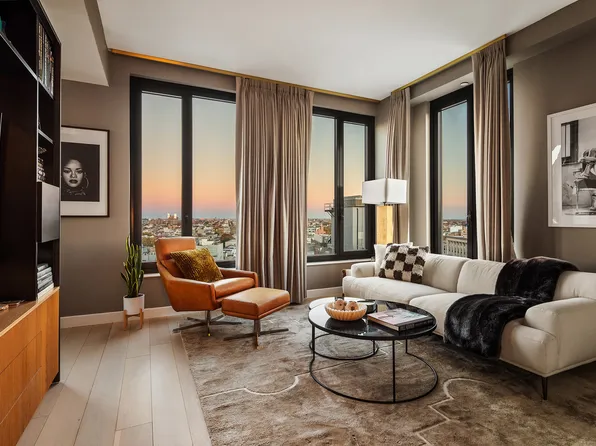 856 Washington Avenue image 20 of 30