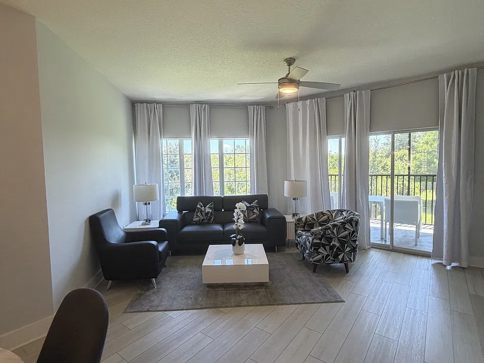 8762 Worldquest Blvd #6206
