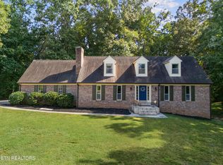 10036 Cheltenham Dr, Knoxville, TN 37922