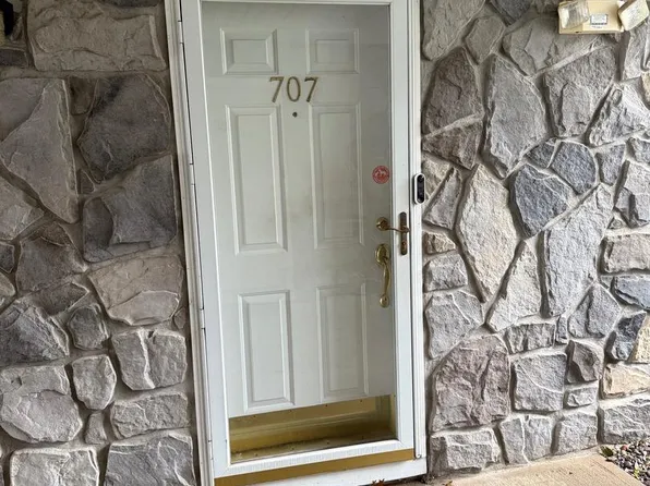 707 Schley Ave, Toms River, NJ 08755