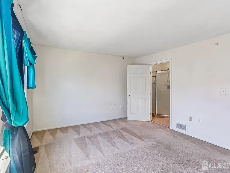 544 Great Beds Ct — Photo 17