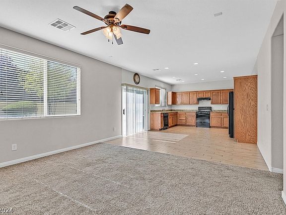 5th image of 10119 Cambridge Oaks Ct